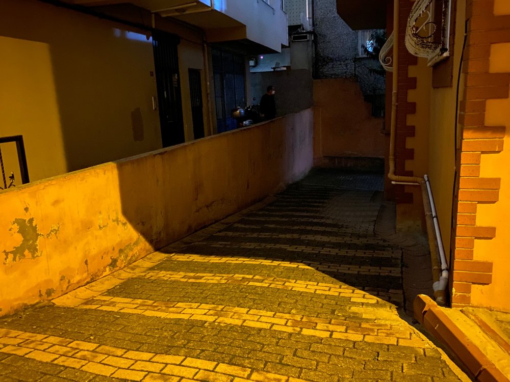 Evinin balkonundan düşen Ergenekon sanığı hayatını kaybetti