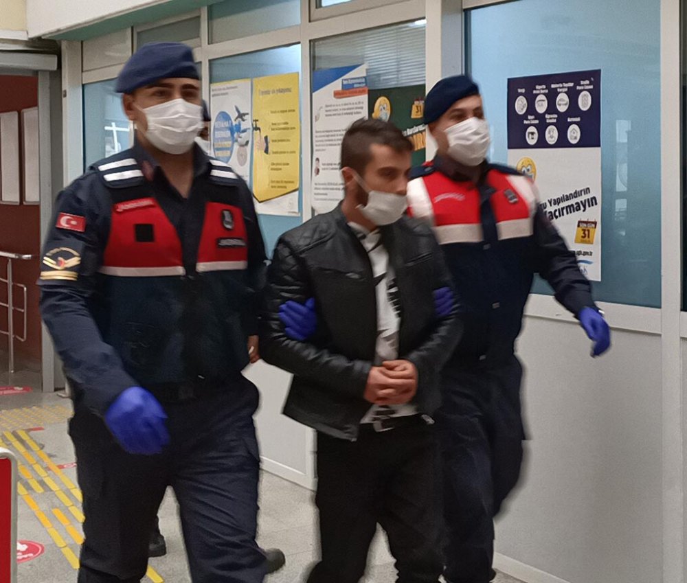İzmit'te bulunan ceset; birlikte alkol aldığı sevgililer kıskançlık nedeniyle öldürmüş