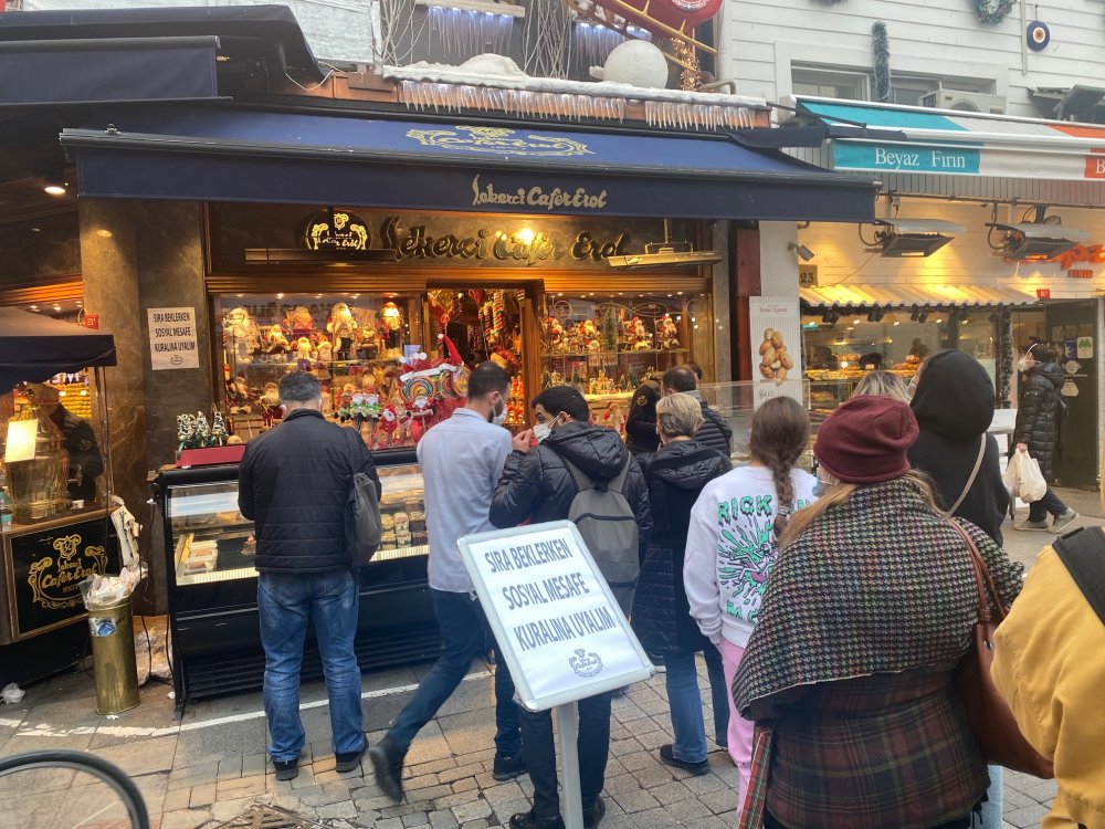 Kadıköy'de vatandaşların kısıtlama hazırlığı