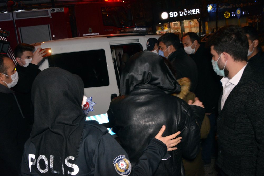 Ağabeyleriyle tartışınca pencereden yandaki boş daireye geçen kadını polis kurtardı