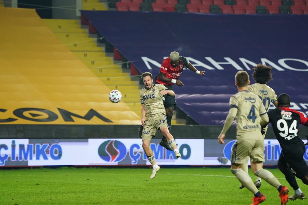Gaziantep FK - Fenerbahçe: 3-1