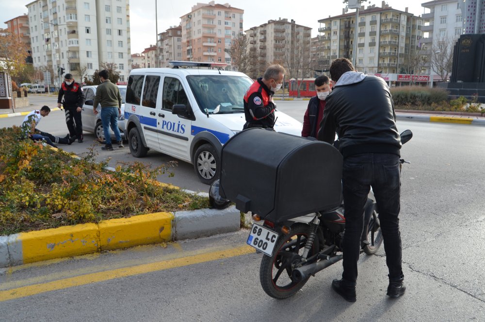Motosikleti yüksek ses çıkaran kuryeye 1500 TL ceza