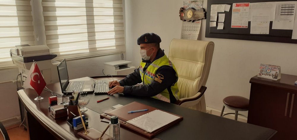 Bingöl'de jandarmadan öğrencilere uzaktan trafik eğitimi