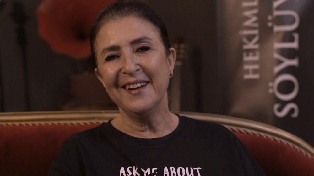  Hekimler stüdyoya girdi, geleceğin hekimleri için söyledi