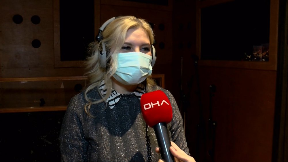  Hekimler stüdyoya girdi, geleceğin hekimleri için söyledi
