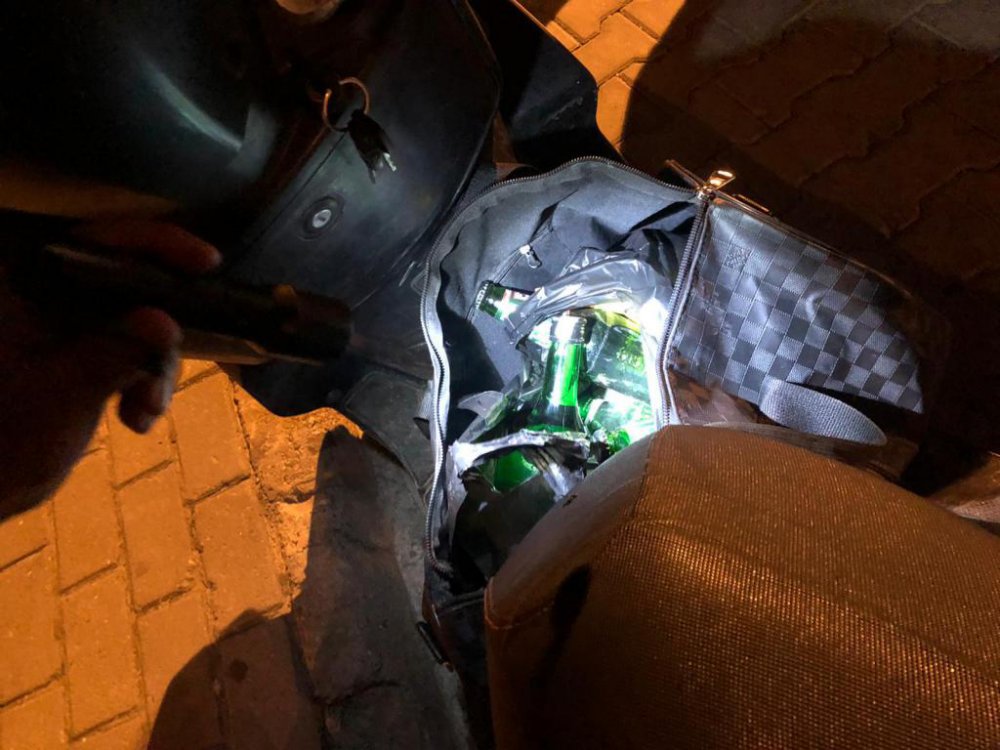 Kısıtlamada alkol servisi yapan motosikletliye 8 bin lira ceza