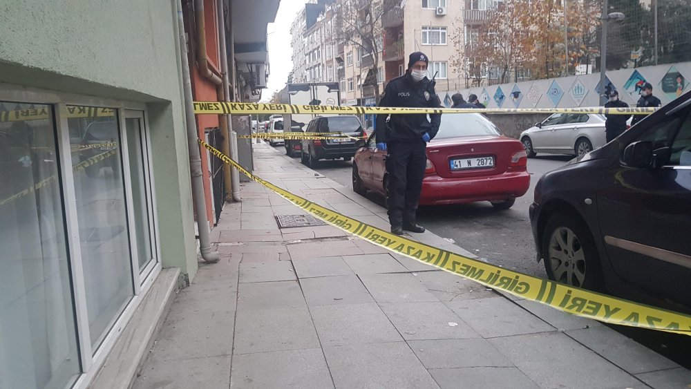 Konuşmak için dışarı çağrıldı, bacağından vuruldu