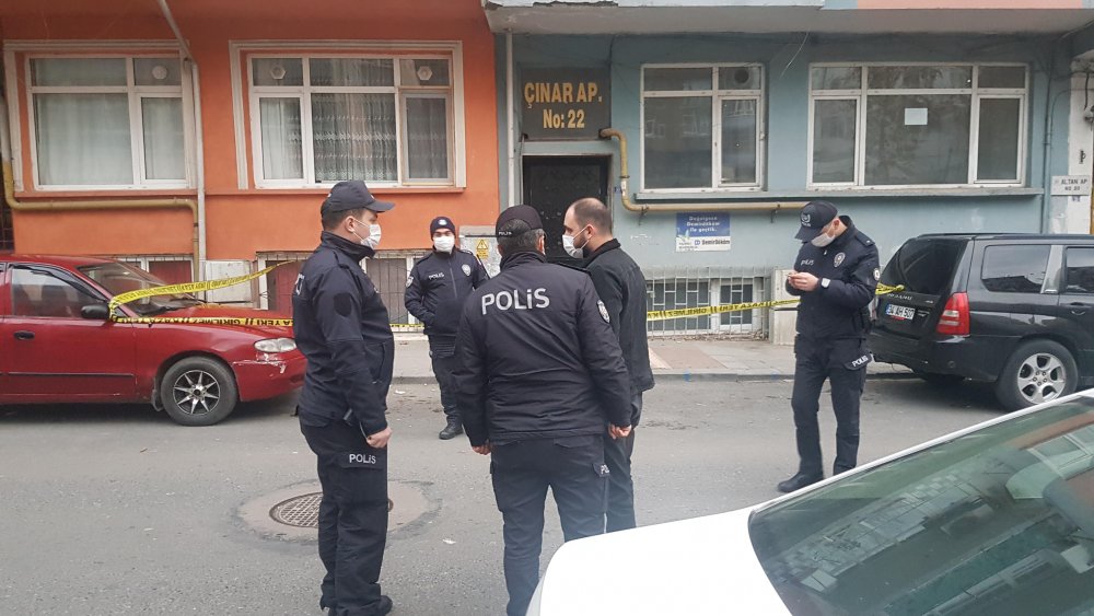 Konuşmak için dışarı çağrıldı, bacağından vuruldu