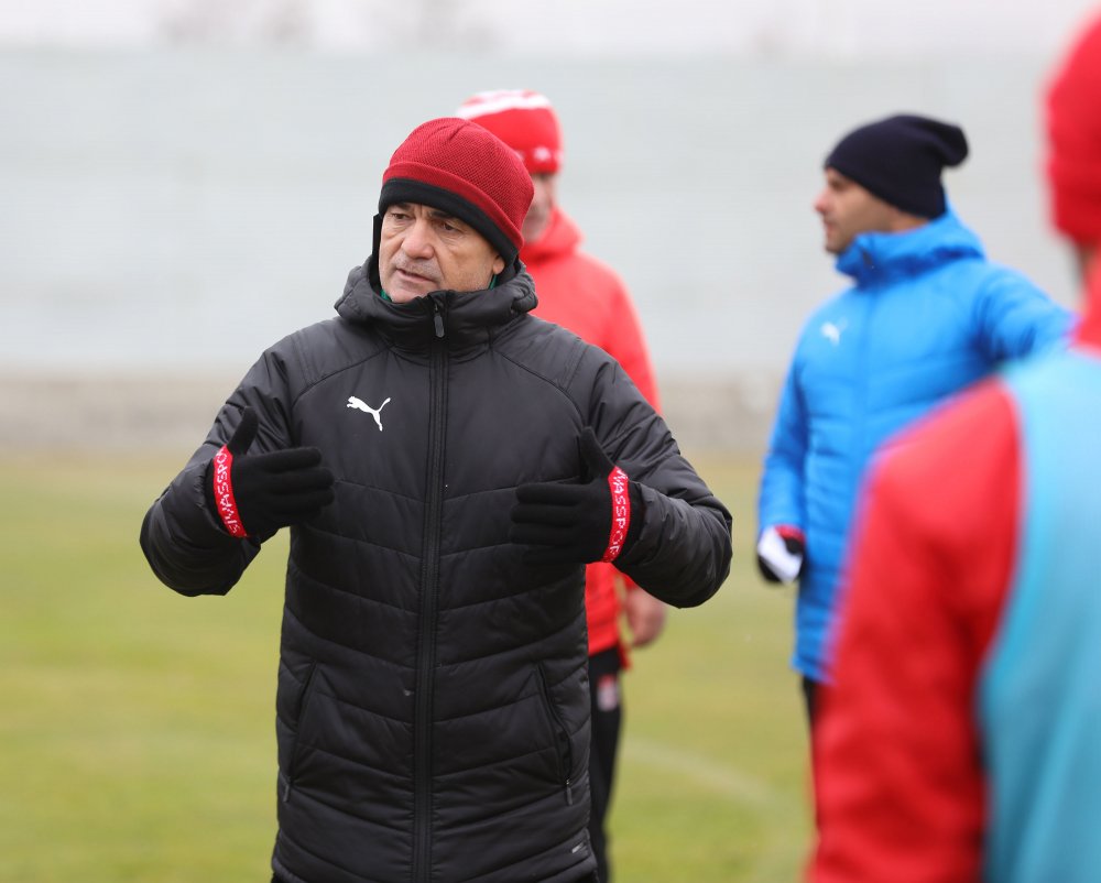 Rıza Çalımbay: Galibiyetten başka bir şey düşünmüyoruz