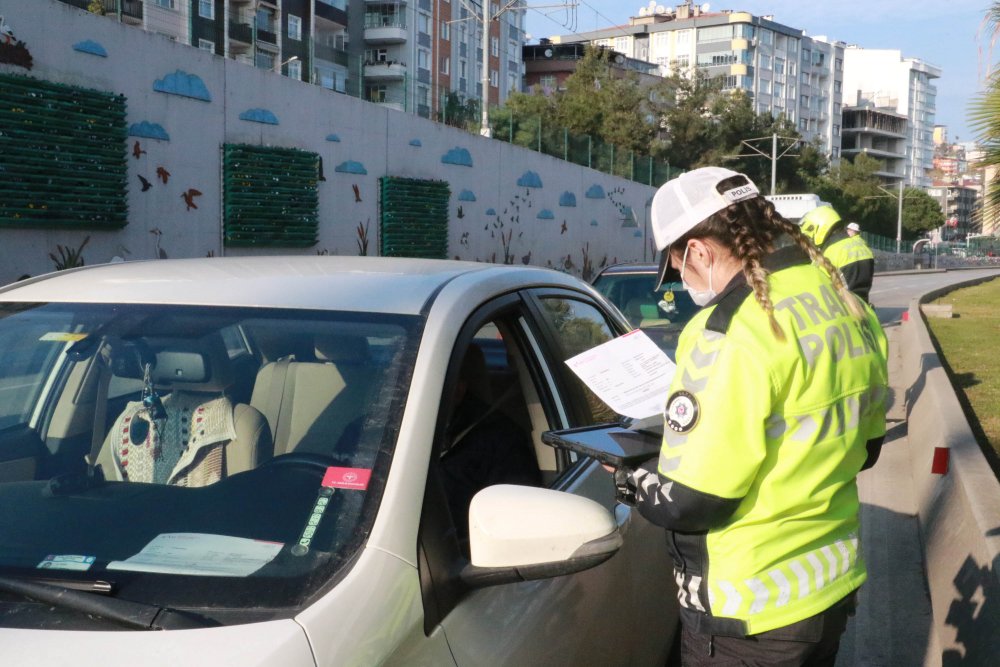 Samsun’da, kısıtlamayı ihlal eden 257 kişiye 545 bin lira ceza