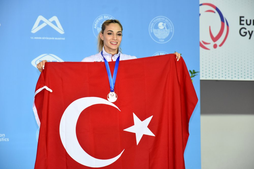 Suat Çelen: Turnuvayı 10 madalya ile tamamlıyoruz