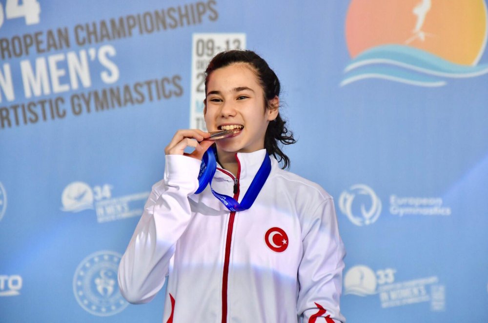 Suat Çelen: Turnuvayı 10 madalya ile tamamlıyoruz