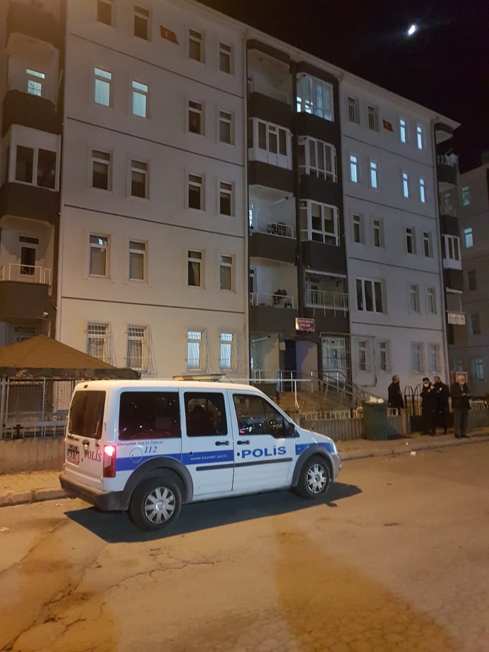 Yakınlarının haber alamadığı talihsiz adam evinde ölü bulundu
