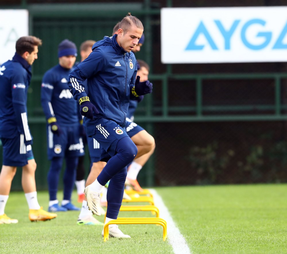 Fenerbahçe'de Başakşehir hazırlıkları sürdü