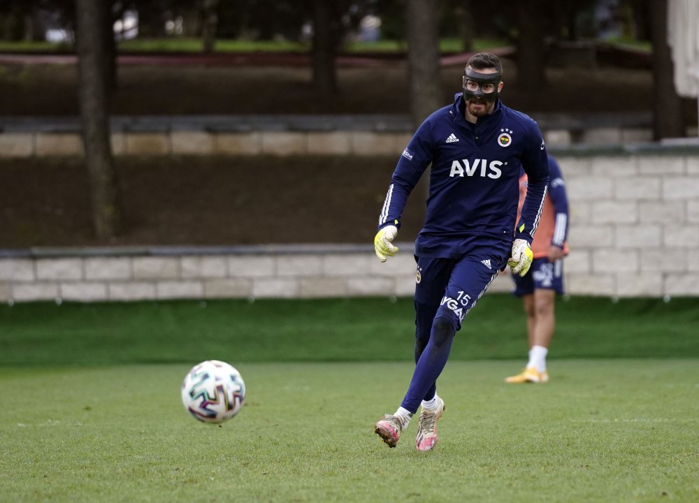 Fenerbahçe'de Başakşehir hazırlıkları sürdü