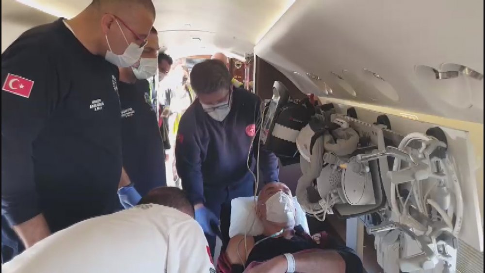 İspanya'da rahatsızlanan başantrenör Nedim Özbey'i Türkiye'ye getiren ambulans havalandı