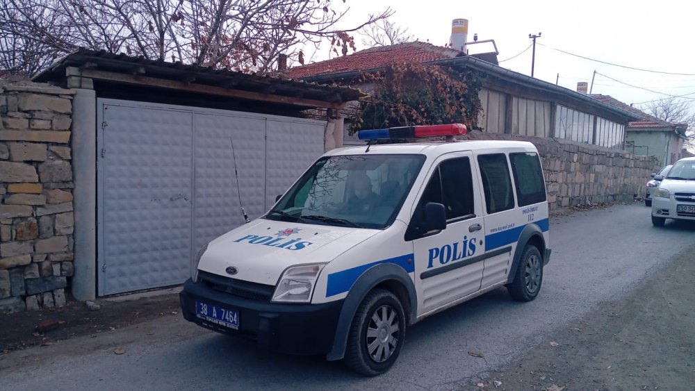 Karbonmonoksit gazından zehirlenen anne ile kızı hastanede