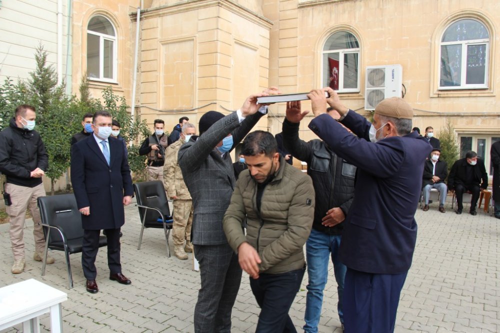 Siirt'te kan davalı aileler barıştırıldı