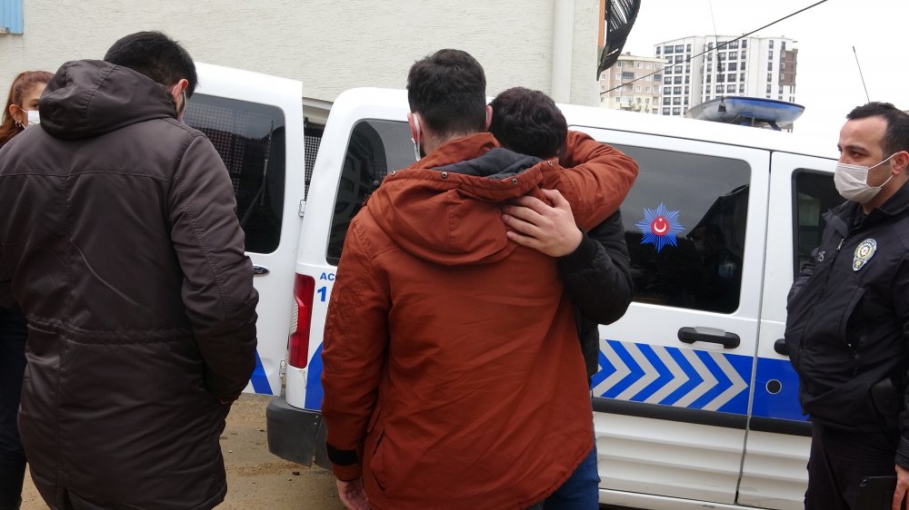 4 gündür kayıp genç, arkadaşının evinde silahla vurulmuş olarak ölü bulundu