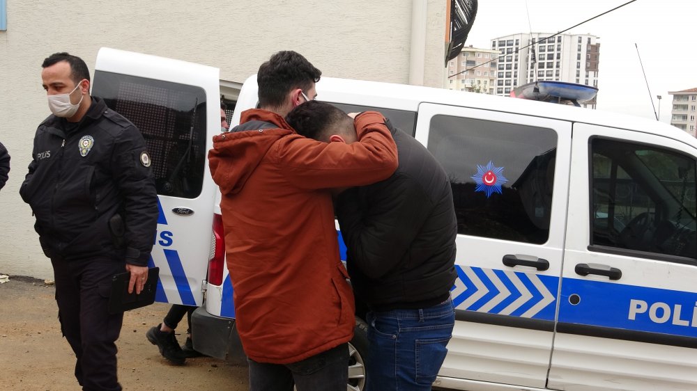 4 gündür kayıp genç, arkadaşının evinde silahla vurulmuş olarak ölü bulundu