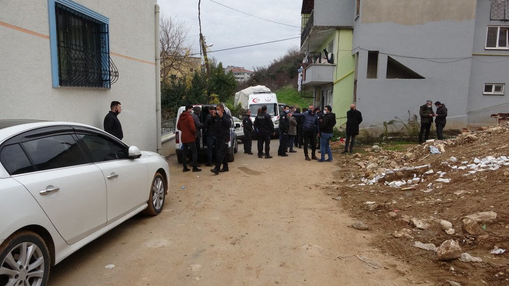 4 gündür kayıp genç, arkadaşının evinde silahla vurulmuş olarak ölü bulundu