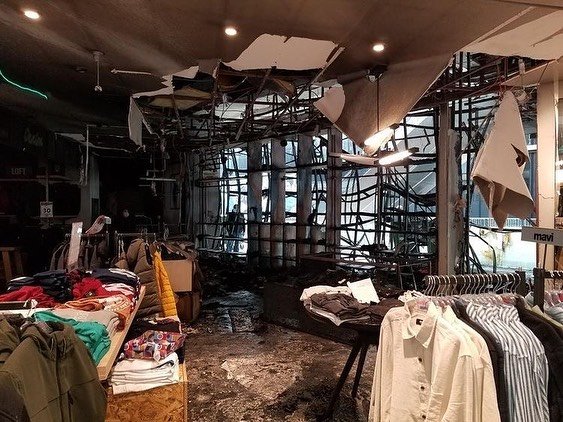 AVM'de aynı gün içerisinde iki yangın 
