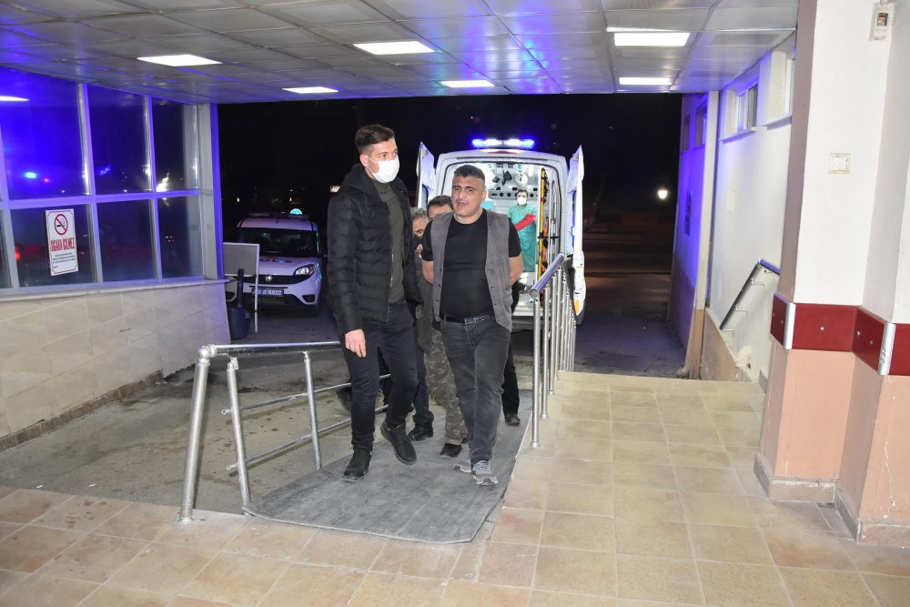 Kütahya’da bıçaklı kavga
