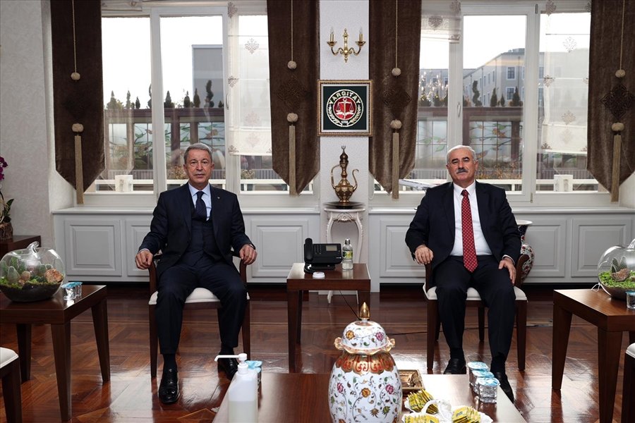 Bakan Akar'dan Yargıtay Başkanı ve Yargıtay Cumhuriyet Başsavcısı'na ziyaret