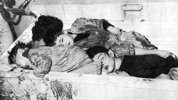 Kıbrıs'ta eşi ve 3 çocuğu katledilen tabip binbaşının ailesinden 9 doktor çıkmış