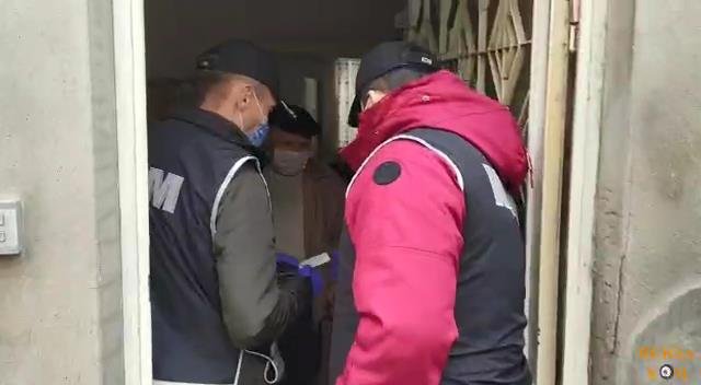 Bursa'da 210 litre sahte içki ele geçirildi: 2 gözaltı