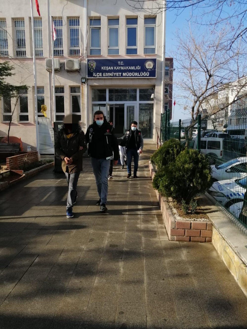 Edirne'de uyuşturucu operasyonu:  tutuklama