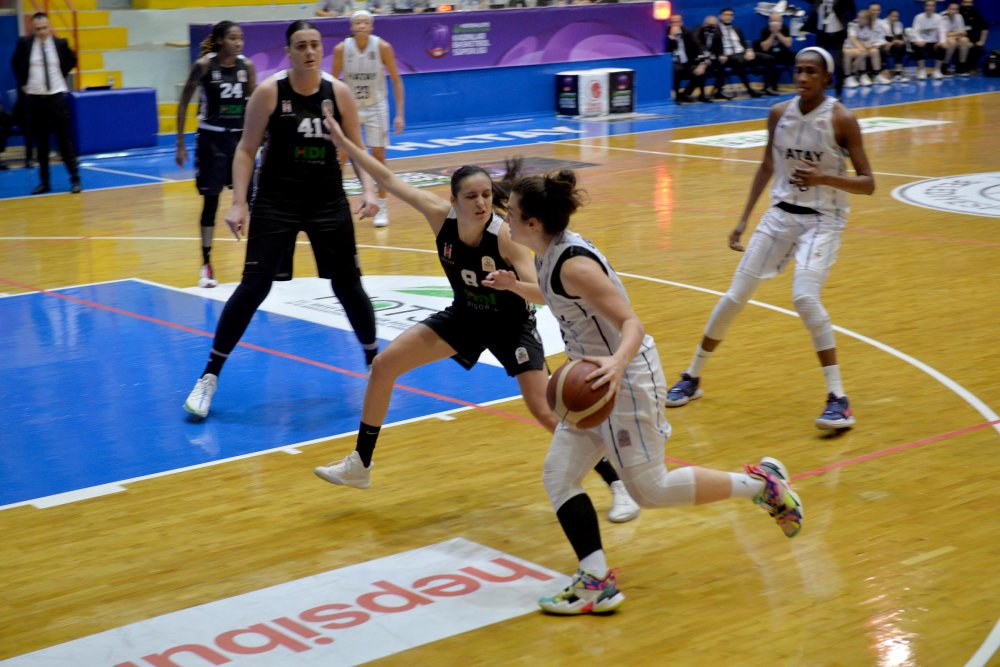 Hatay Büyükşehir Belediyespor - Beşiktaş HDI Sigorta: 57-69