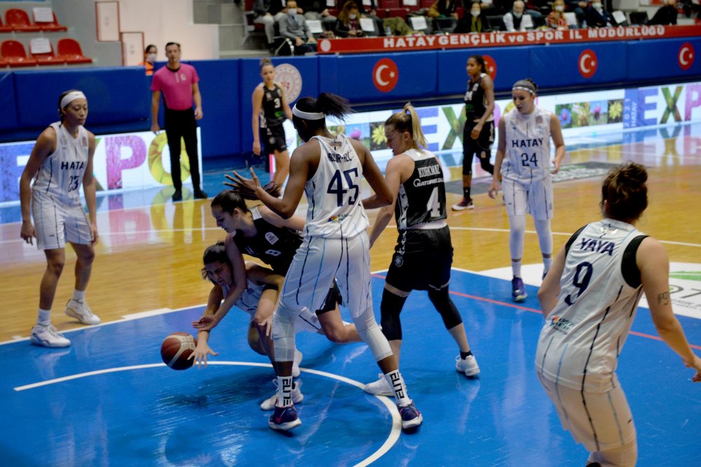 Hatay Büyükşehir Belediyespor - Beşiktaş HDI Sigorta: 57-69