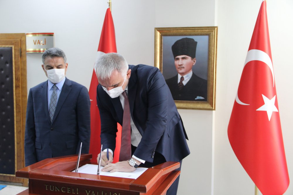 Kültür ve Turizm Bakanı Ersoy, Tunceli'nin ilk müzesini açtı