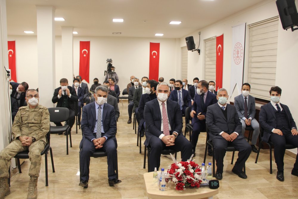 Kültür ve Turizm Bakanı Ersoy, Tunceli'nin ilk müzesini açtı