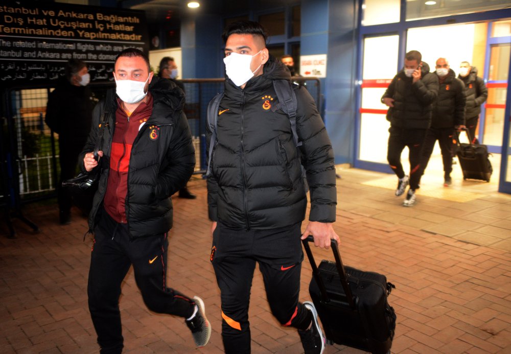 Galatasaray, Trabzon'a geldi