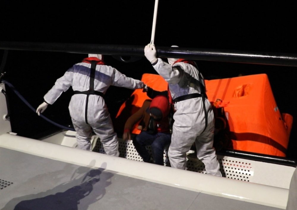 Yunanistan'ın ölüme terk etti: 53 kaçak göçmeni, Sahil Güvenlik kurtardı