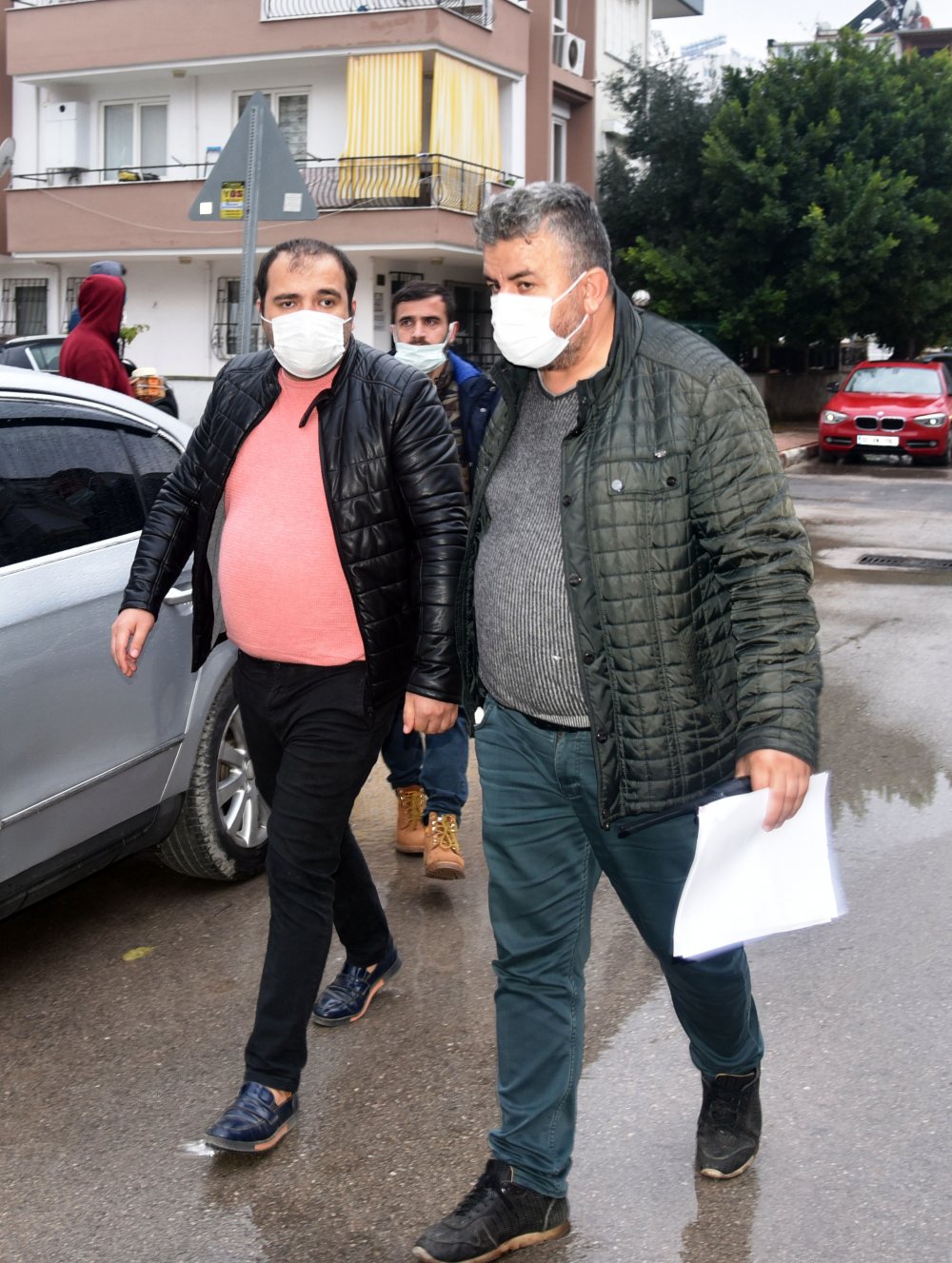 Kırgız kadın, sevgilisiyle yaşadığı evde ölü bulundu