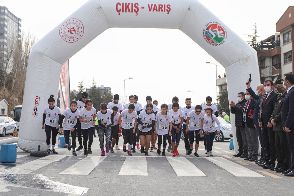 85'inci Büyük Atatürk Koşusu sembolik olarak yapıldı