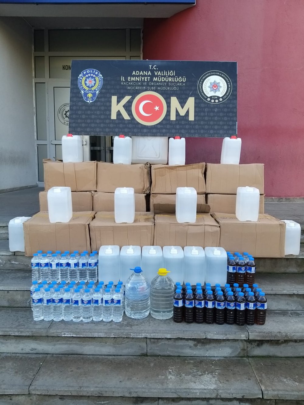Adana’da sahte ve kaçak içki operasyonu: 3 gözaltı