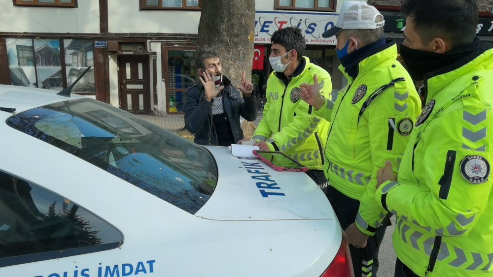 Çalıntı motosikletle ekmek almaya giden sürücüye gözaltı