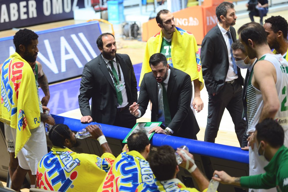 Frutti Extra Bursaspor - Galatasaray: 73-92