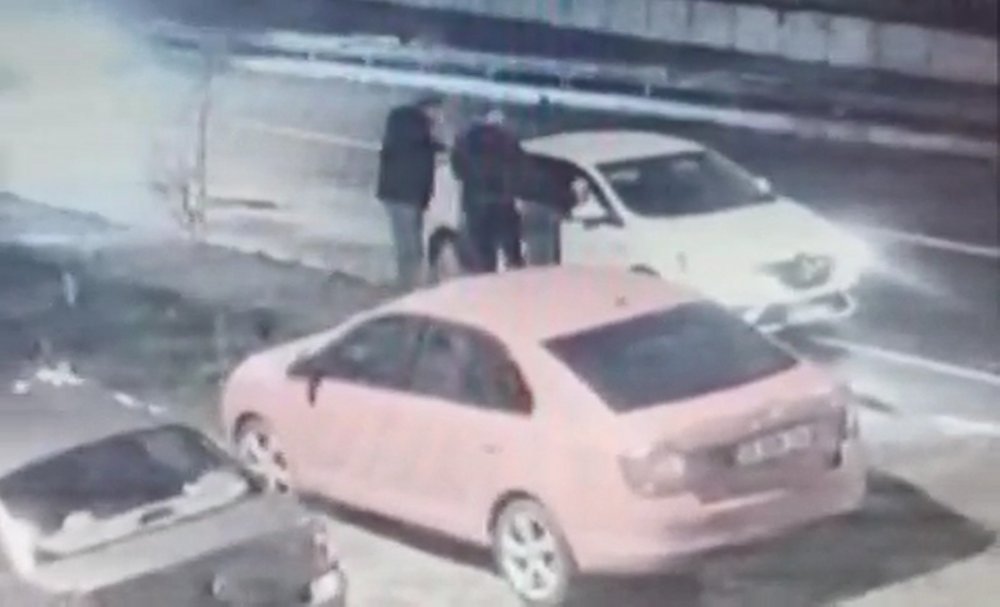 İran uyruklu sahte polisler yakalandı... Şüpheliler kamerada