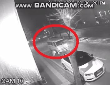 Kapkaç şüphelisi, kaçtığı araçtan tespit edilerek yakalandı
