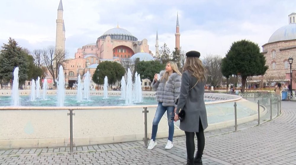 Sultanahmet turistlere kaldı