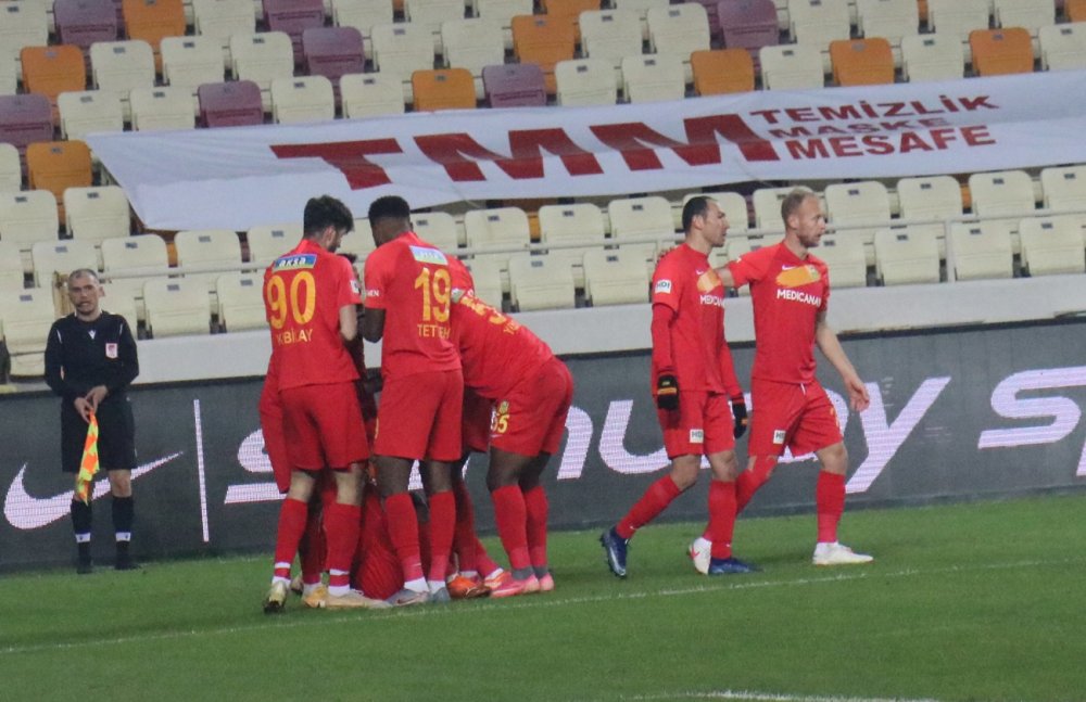 Yeni Malatyaspor - Büyükşehir Belediye Erzurumspor: 1-3