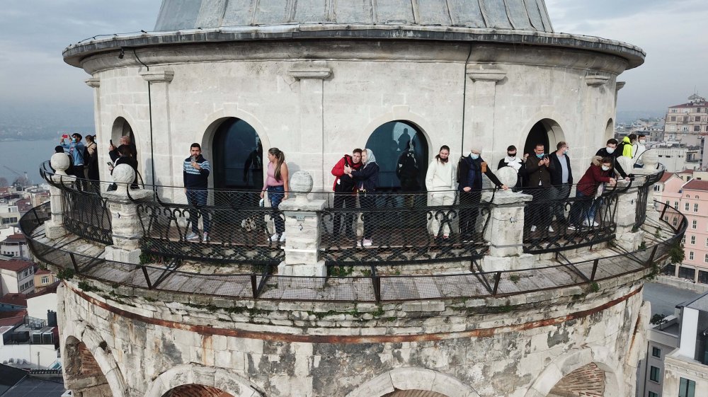Kısıtlamada İstanbul'un keyfini turistler çıkardı