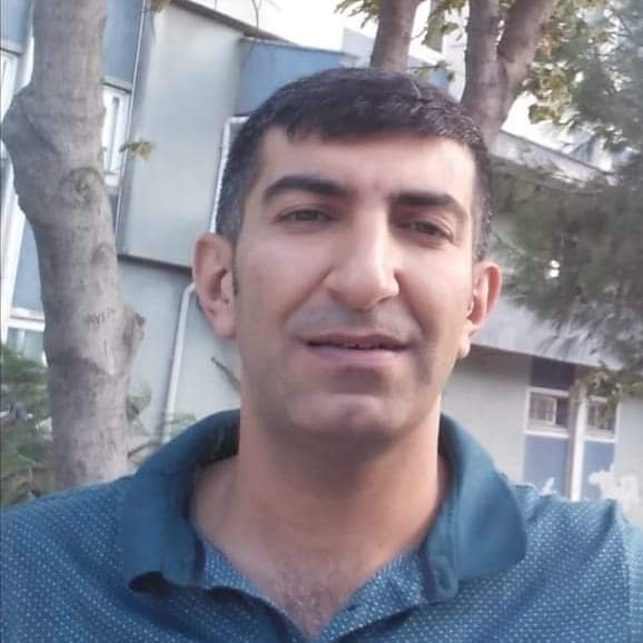 Sağlık personelini taşıyan araç şarampole devrildi: 1 ölü, 12 yaralı