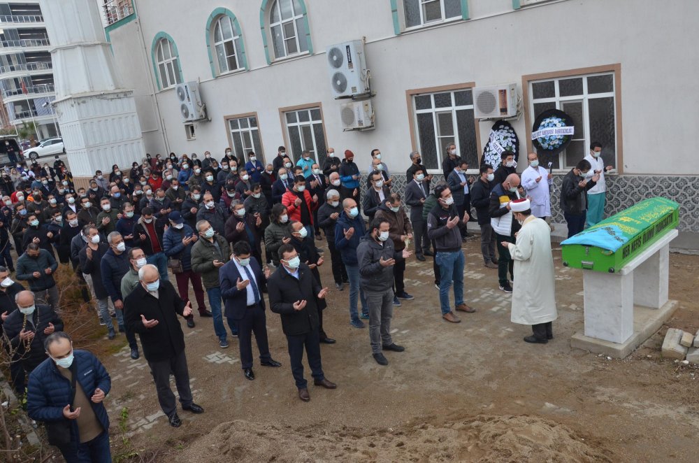 Elifnaz son yolculuğuna uğurlandı