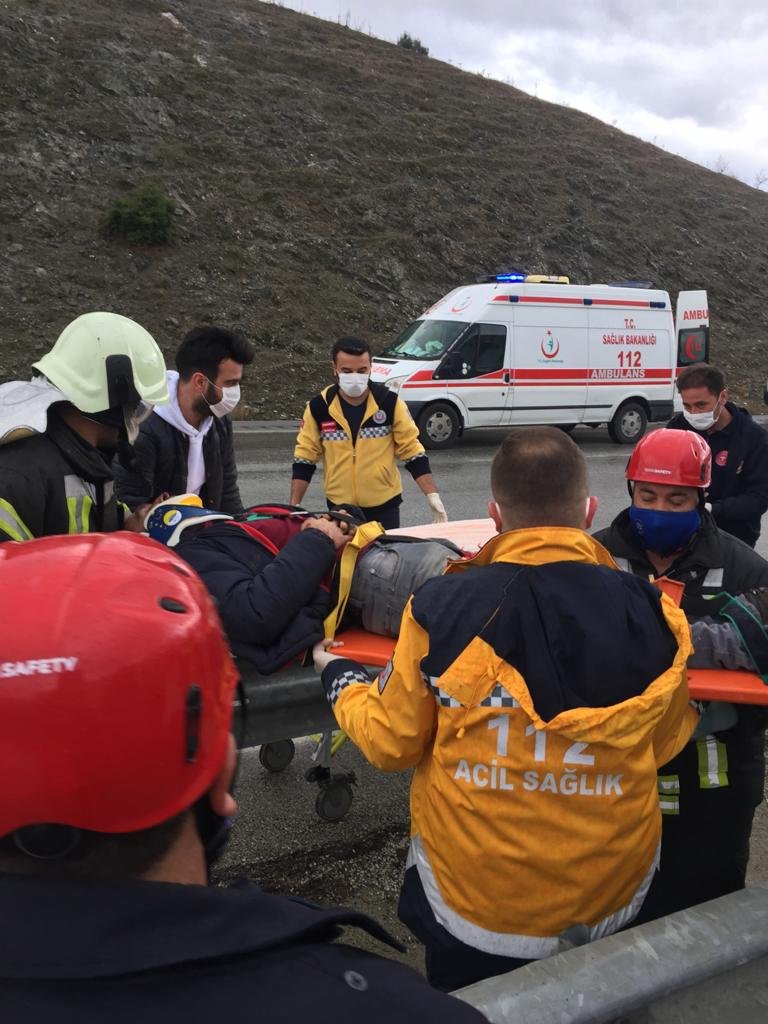 Kula'da zincirleme kaza: 1 yaralı